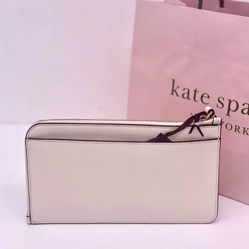 Disney X Kate Spade New York Minnie Medium L-Zip Wristlet